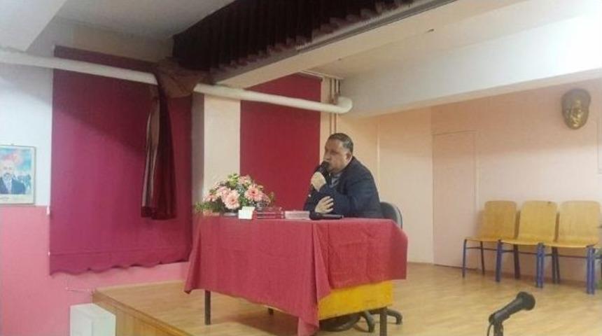 Sungurlu&rsquo;da T&uuml;rk&ccedil;e&rsquo;nin &Ouml;nemi Konulu Konferans