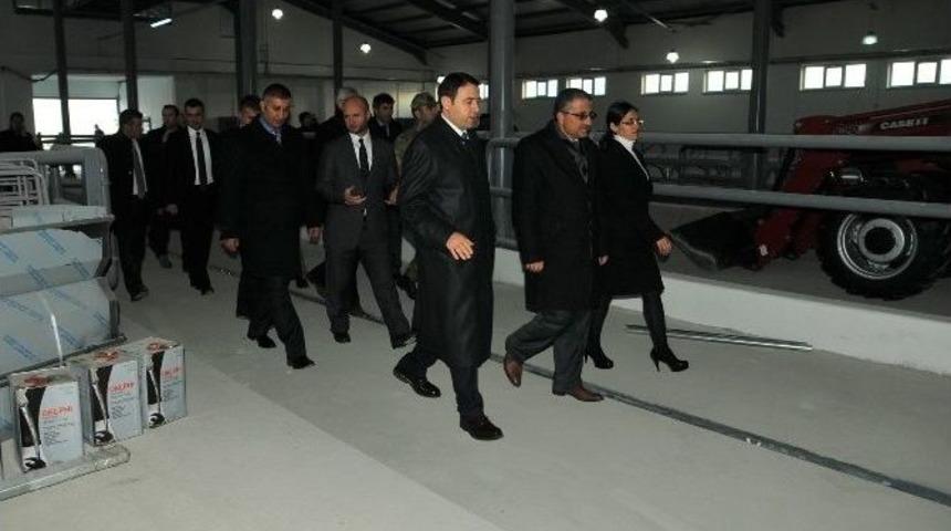 Vali Işın&rsquo;dan Y&uuml;ksekokula Ziyaret