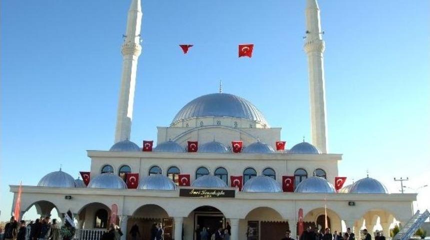 İnci Konukoğlu Camii İbadete A&ccedil;ıldı