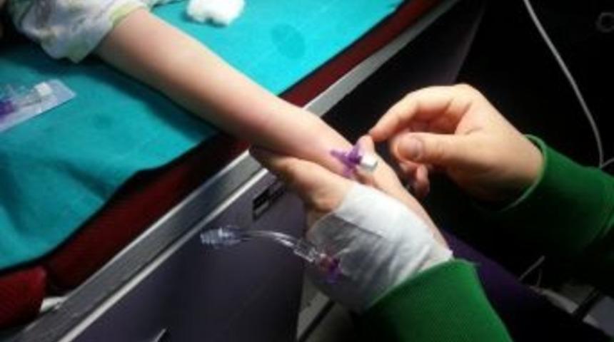 Kendi Hastalığını Unuttu, Hastasına Koştu