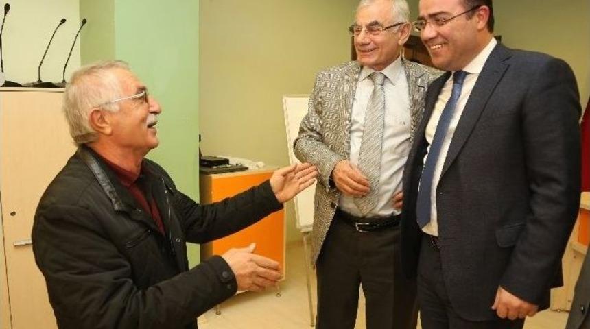 Taş&ccedil;ı&rsquo;dan Muhtarlara &lsquo;destek&rsquo; Teşekk&uuml;r&uuml;