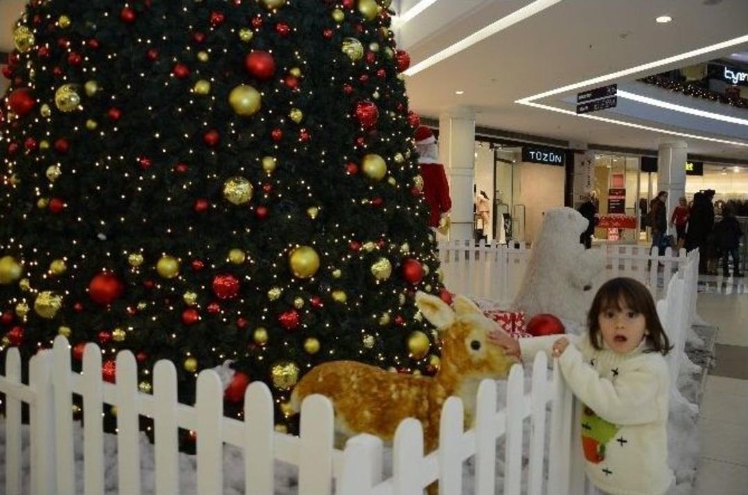 Yeni Yıl Coşkusu Neoplus&rsquo;ta