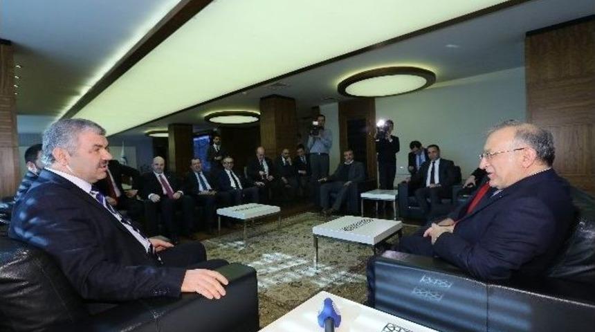 "kayseri&rsquo;de &Ccedil;ok G&uuml;zel Bir Atmosfer Var"