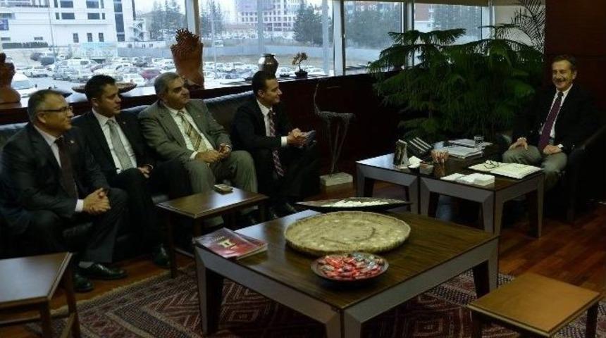 Chp Odunpazarı Yeni Y&ouml;netimi Başkan Ata&ccedil;&rsquo;ı Ziyaret Etti