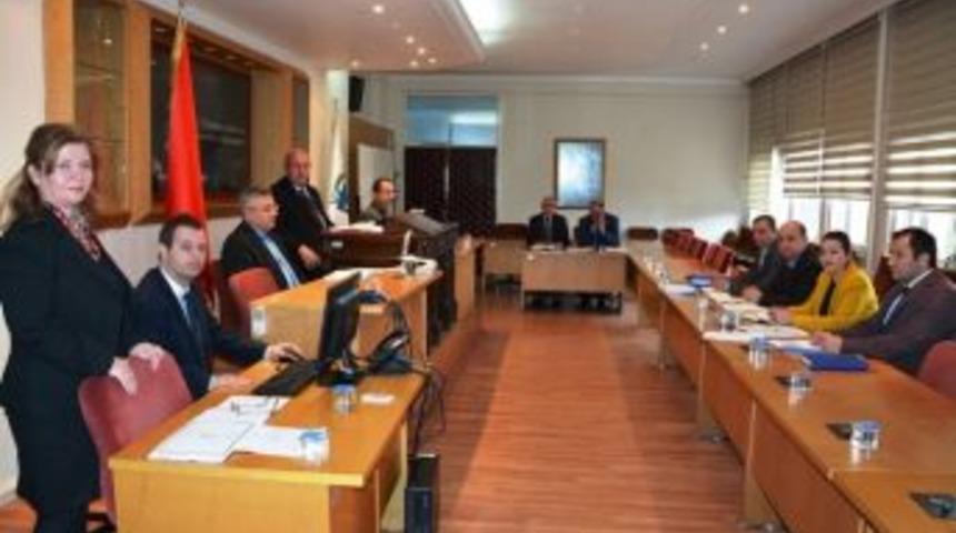 Yazı İşleri Ve Kararlar Daire Başkanlığı Başkan Albayrak&rsquo;a Brifing Verdi