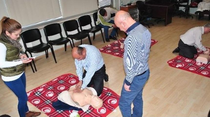 Deski Personeline İlk Yardım Eğitimi