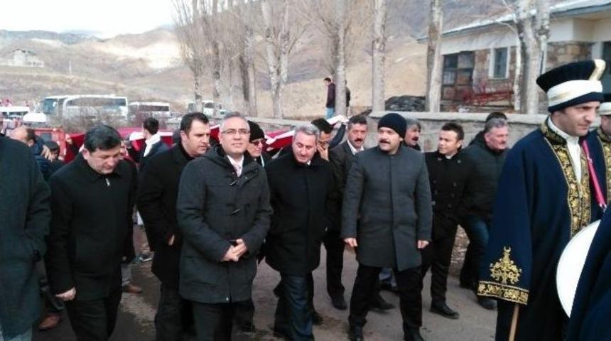 Allahuekber Şehitleri Anıldı