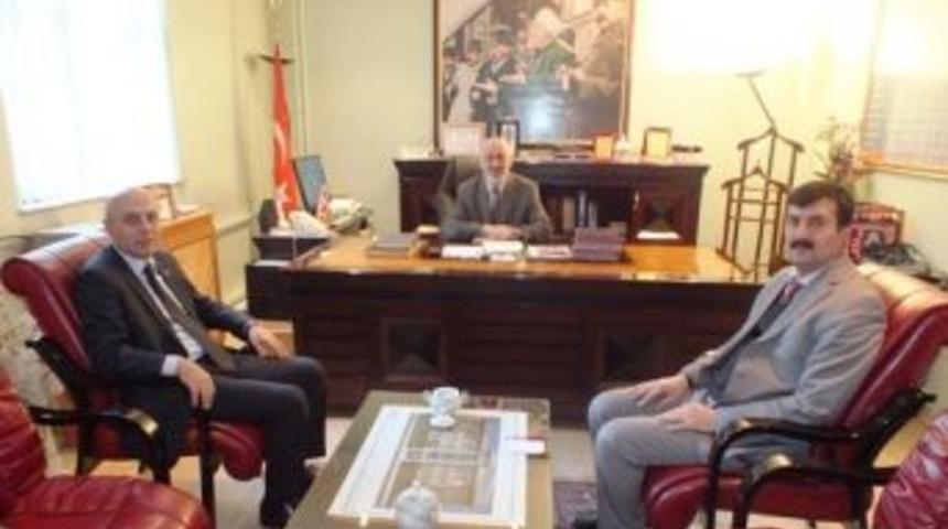 M&uuml;d&uuml;r Serdar&rsquo;dan M&uuml;ft&uuml; Arvas&rsquo;a Ziyaret