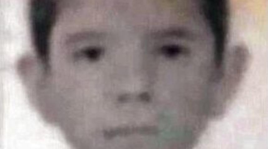 &Ccedil;arşafla Kendini Asarak İntihar Etti