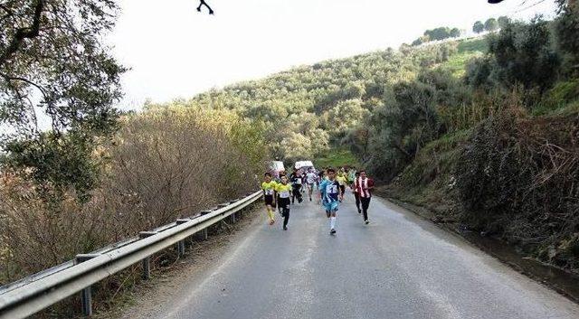 Koçarlı’da Atatürk Kır Koşusu’nun İkincisi Yapıldı