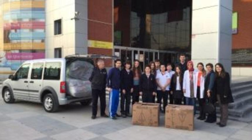 K&uuml;lt&uuml;r Koleji &Ouml;ğrencilerinden Bayır Bucak T&uuml;rklerine Yardım