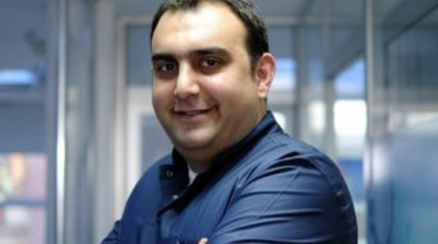 Bebeklerin S&uuml;t Dişlerine Bakım &Ccedil;ok &Ouml;nemli