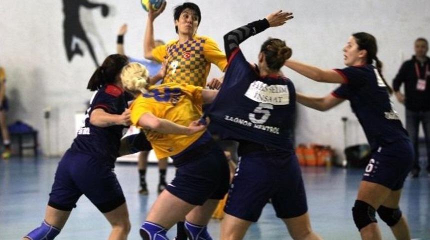 T&uuml;rkiye Kupası&rsquo;nda Yenimahalle Fırtınası