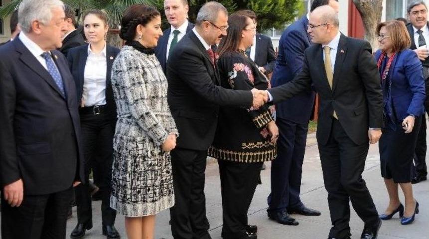 Gaziantep Sanayicisinin Gurur G&uuml;n&uuml;