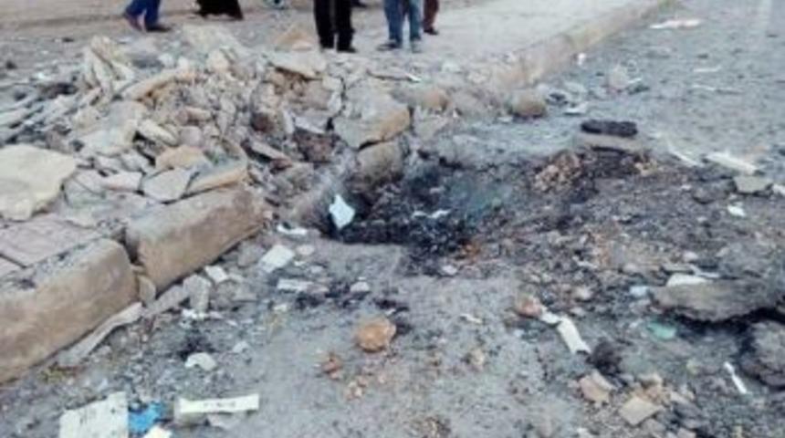 Derik&rsquo;te Polise Bombalı Saldırı