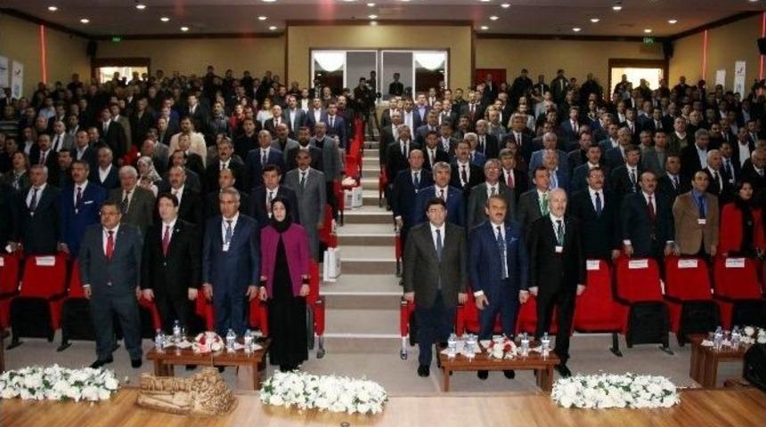 Yılın Yerel Y&ouml;neticileri &Ouml;d&uuml;lleri Sahiplerini Buldu