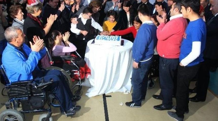 Engelsiz Yılbaşı Eğlencesi