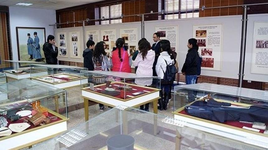 &Ouml;ğrenciler İn&ouml;n&uuml; M&uuml;zesi&rsquo;ni Gezdi