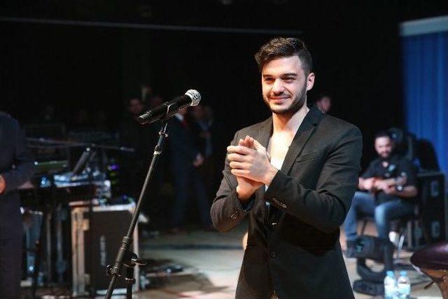 Büyükşehir’den Muhteşem Konser