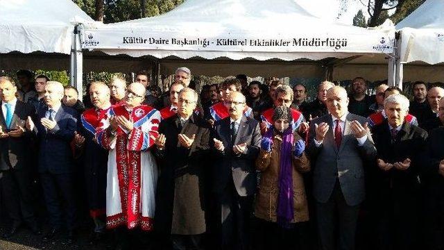 Mehmet Akif Ersoy Mezarı Başında Anıldı