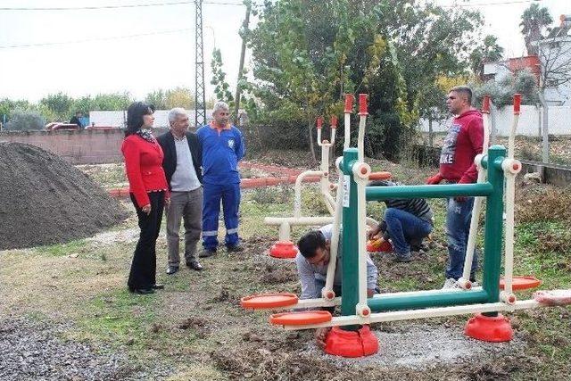 Yüreğir’de Parklar Yenileniyor, Yeni Parklar Yapılıyor