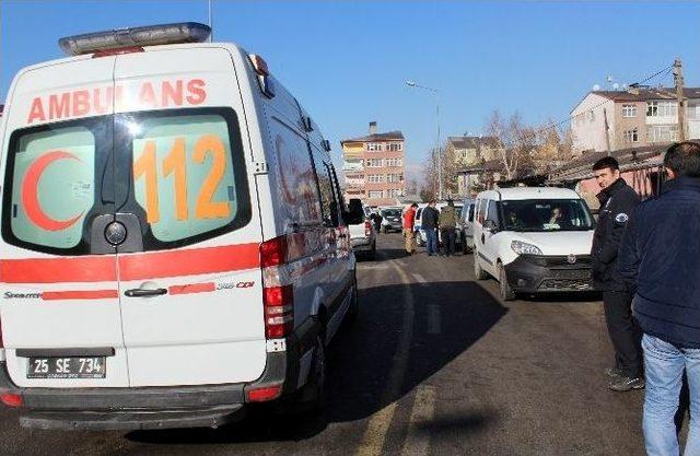 İki Aile Arasında Çıkan Kavgada 1 Polis Yaralandı, 10 Kişi Gözaltına Alındı