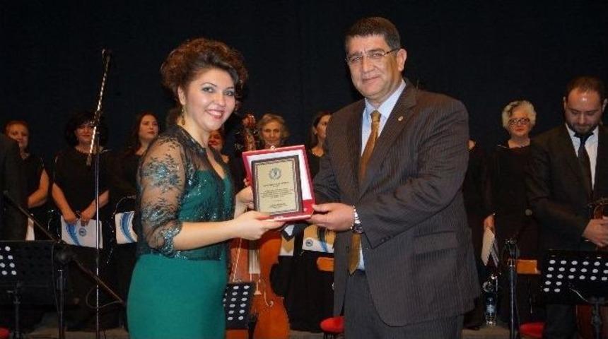 Aesob Kadınlar Korosu&rsquo;ndan Yeni Yıl Konseri