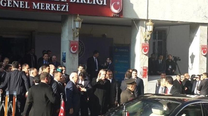 Erdoğan Ve G&uuml;l, Birlik Vakfı 30. Yıl Kutlamaları&rsquo;na Katıldı