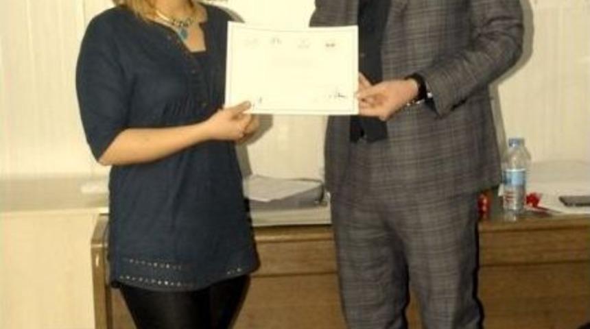 Tuşba&rsquo;da Oyun Terapisi Eğitimi