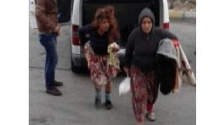 Niğde&rsquo; 5 Tırnak&ccedil;ı Kadın Yakalandı