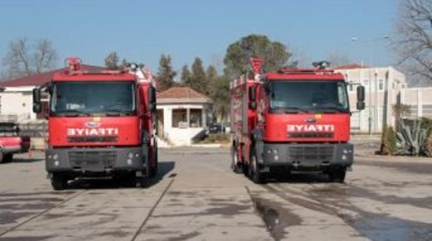 Sakarya İtfaiye Filosuna 2 Yeni Ara&ccedil; Katıldı