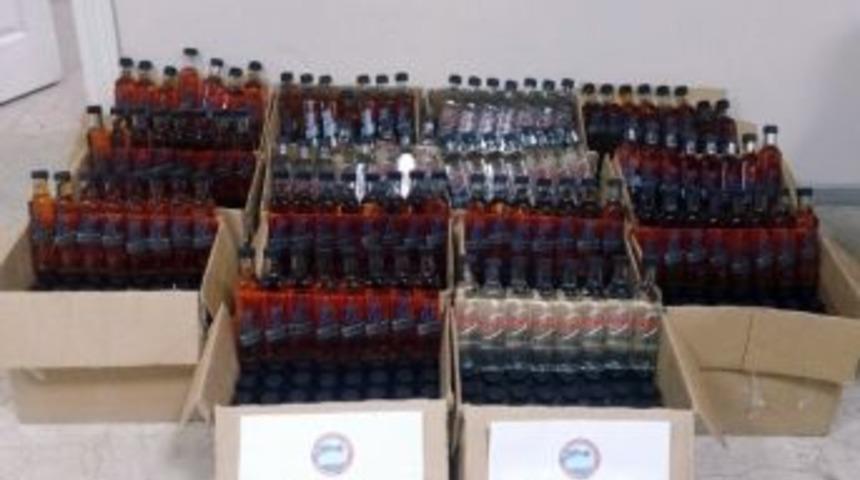 Zeytinburnu’nda 700 Şişe Sahte İçki Ele Geçirildi