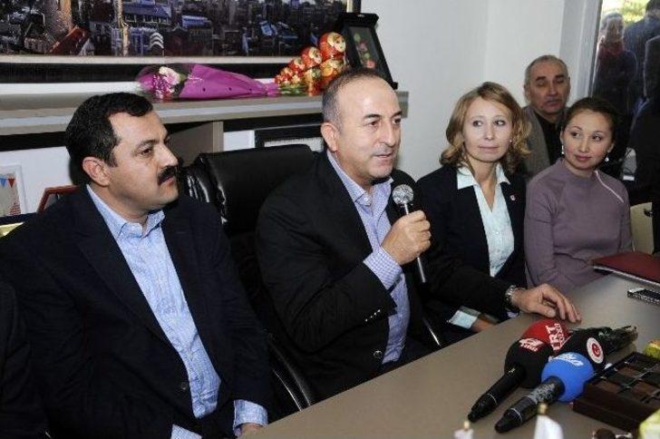 Bakan Çavuşoğlu, Antalya’da Yaşayan Rus Vatandaşlarla Buluştu G1