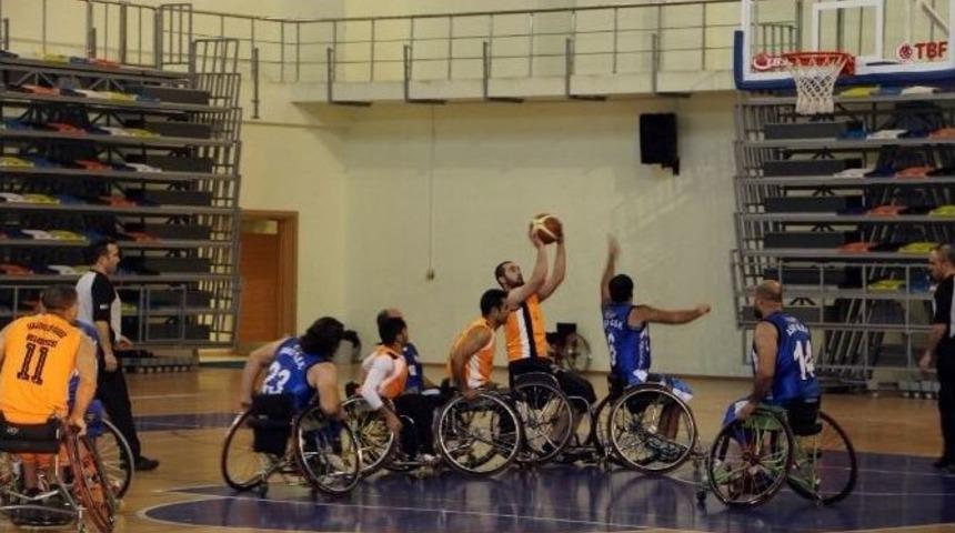 Şanlıurfa Engelli Basketbol Takımı Farklı Kazandı