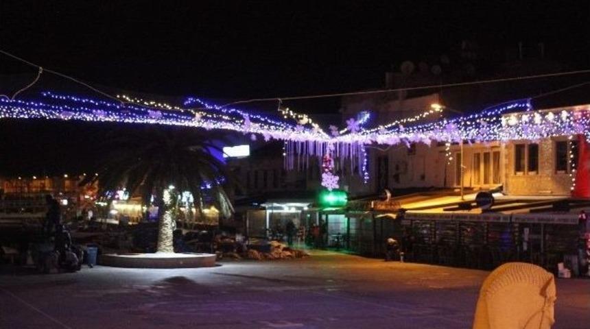 Fo&ccedil;a&rsquo;da Yeni Yıl Hazırlıkları Tamamlandı