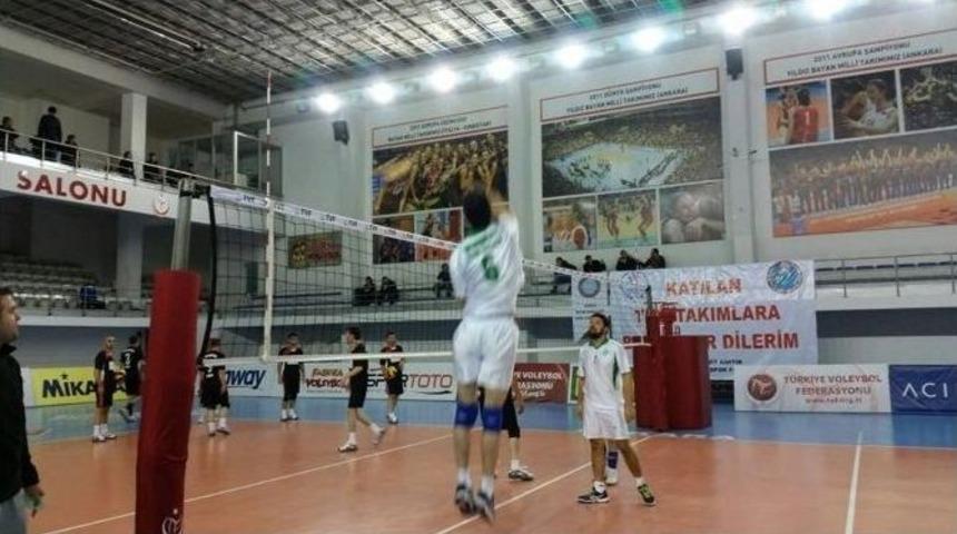 İşitme Engelli Voleybolcular, T&uuml;rkiye 1. Voleybol Ligi&rsquo;ne Terfi Etti