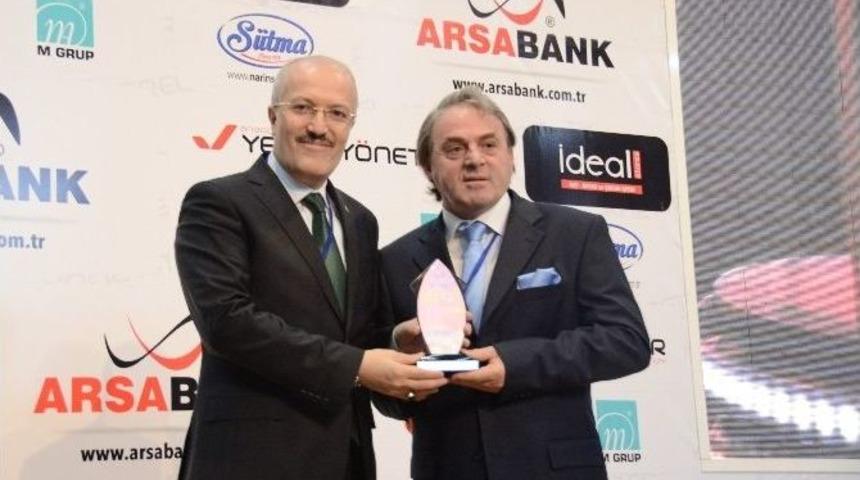 Başkan Kafaoğlu&rsquo;na Sosyal Belediyecilik &Ouml;d&uuml;l&uuml;