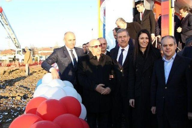 Bakan Kılıç, Büyüklü Anadolu Lisesi’nin Temelini Attı