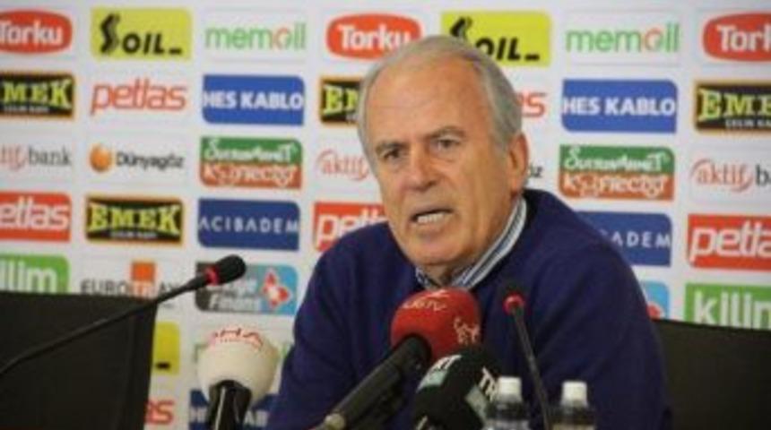 Mustafa Denizli: "bir Puan Kötünün İyisi"