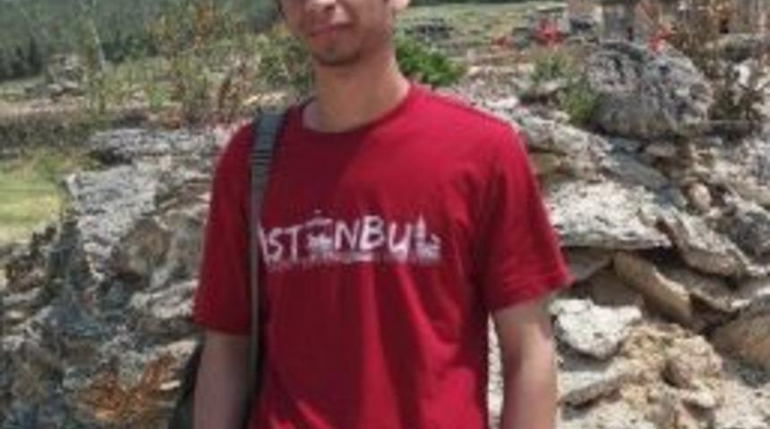 &Uuml;niversiteli Gen&ccedil; İntihar Etti