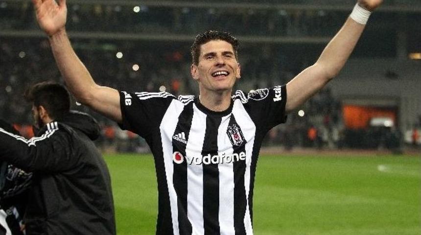 İlk Yarıya Eto&rsquo;o Ve Gomez Damgası