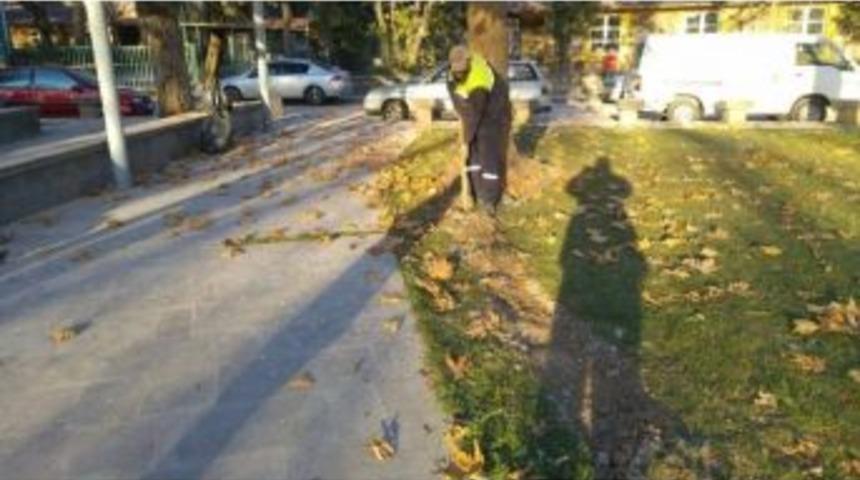 K&ouml;rfez Belediyesi Yeni Parklar Yapmaya Devam Ediyor