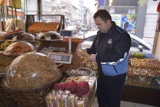 Tepebaşı Zabıtasından Yılbaşı Önlemleri