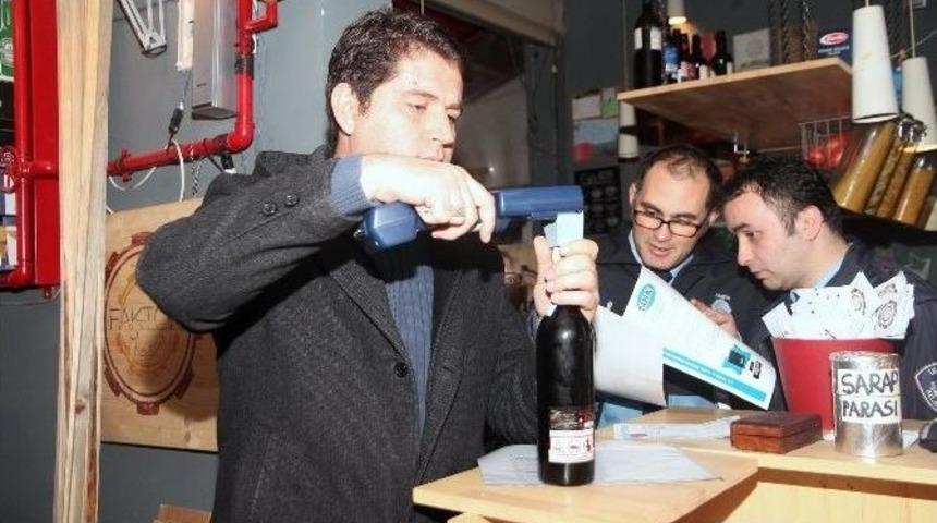 Yılbaşı &Ouml;ncesi İzmir&rsquo;de Denetim Arttı