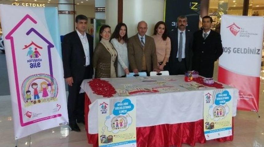 Elazığ&rsquo;da Koruyucu Aile Bilgilendirmesi Yapıldı