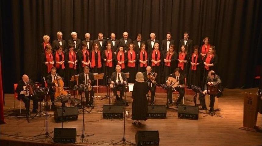 Tepebaşı Tsm Korosundan Yeni Yıl Konseri