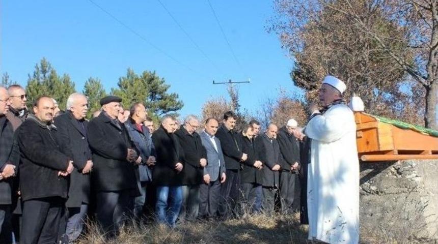Ak Parti Kastamonu Milletvekili &Ccedil;elik&rsquo;in Baba Acısı
