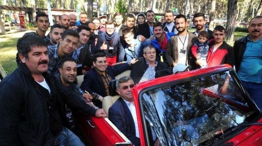 Klasik Araba Sevenler Kepez&rsquo;de Buluştu