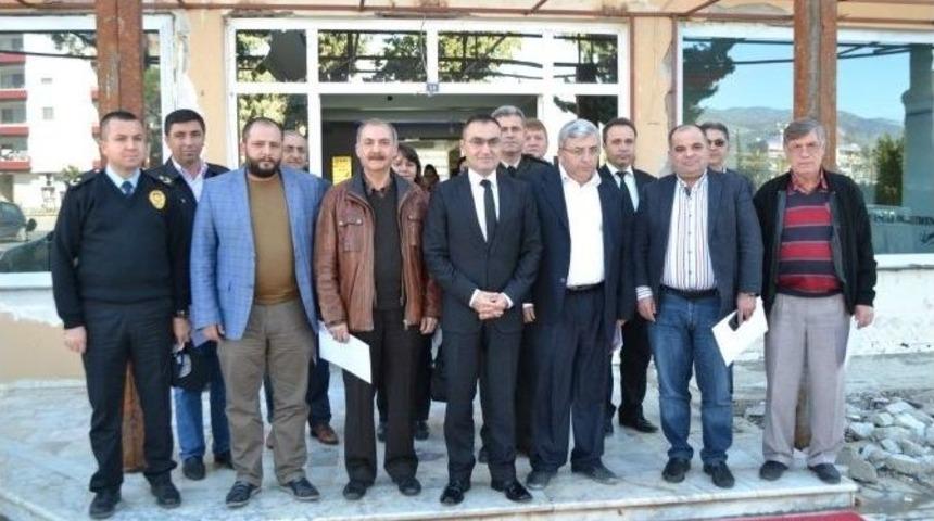 Bozyazı Kaymakamından İş Adamlarına Teşekk&uuml;r Belgesi