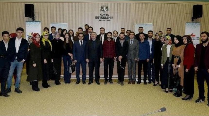 Gen&ccedil;ler B&uuml;y&uuml;k T&uuml;rkiye Hedefine Katkı Yapıyor